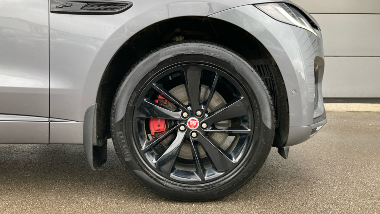 Jaguar F-Pace 2.0 P400e R-Dynamic SE 5dr Auto AWD Estate